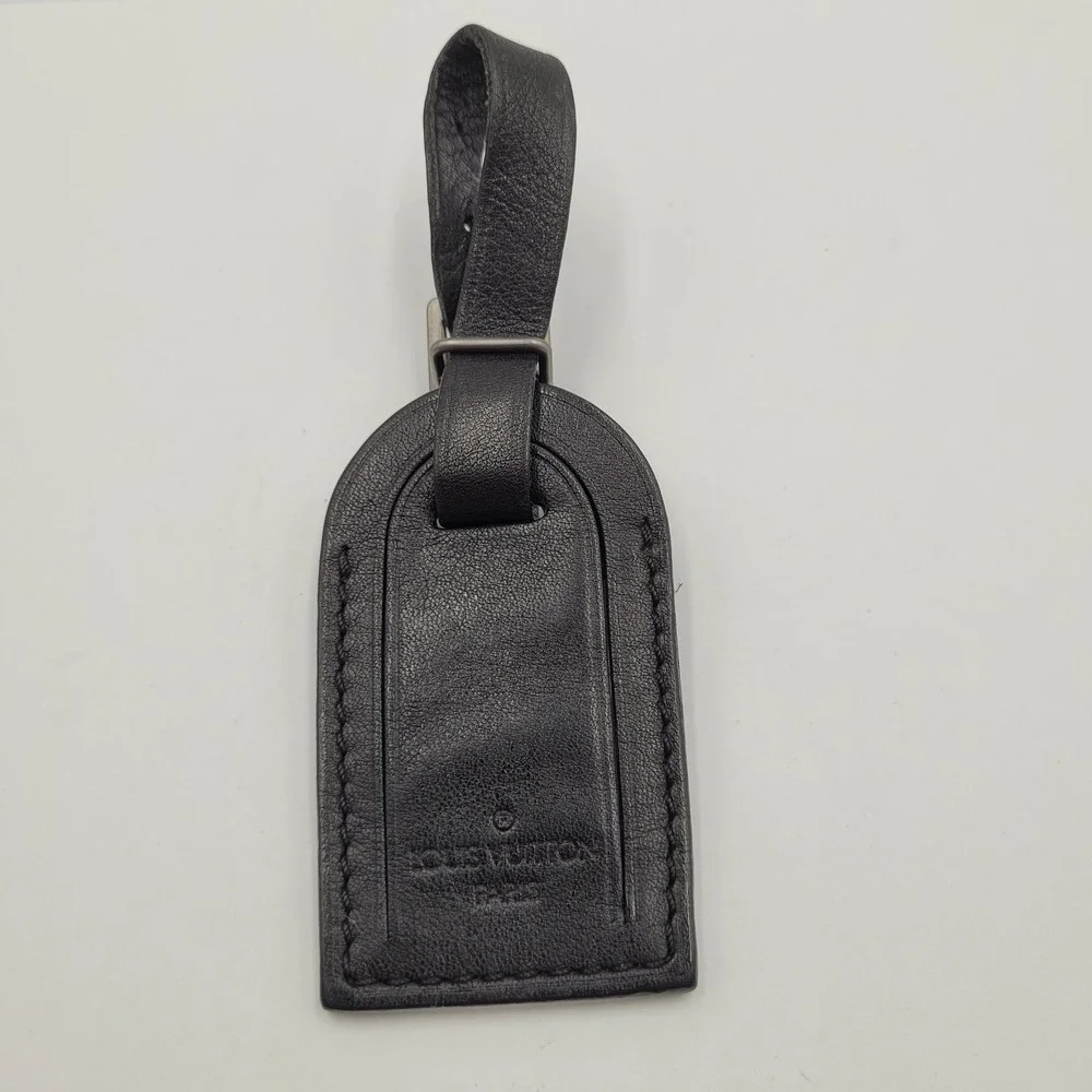 Louis Vuitton Black Taiga Leather Luggage Tag ID Name Holder Silver Hardware